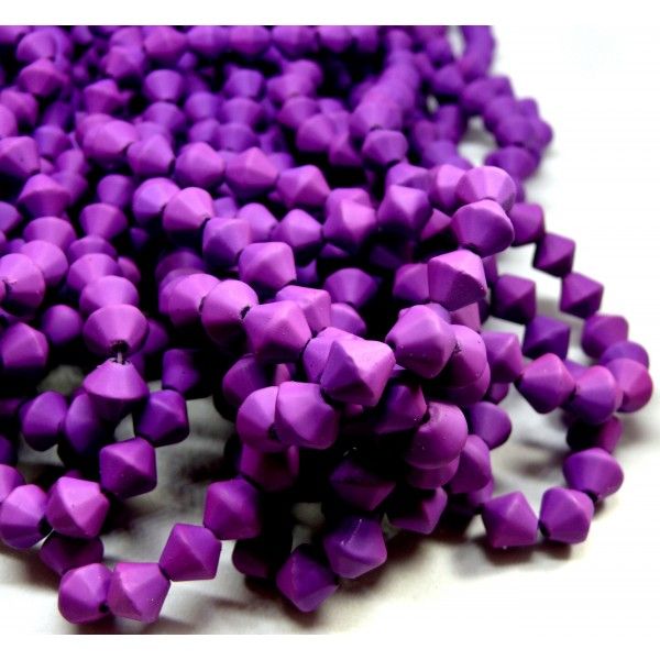 HQ006 Lot 1 fil d'environ 90 perles - Bicône 8 par 9 mm - Acrylique aspect Caoutchouc - Violet Flashy  Coloris 02
