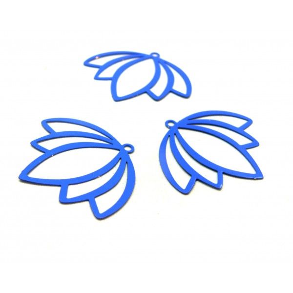 AE116954 Lot de 2 Estampes - pendentif filigrane Bourgeon, Fleur 35 par 30mm - cuivre coloris Bleu Électrique