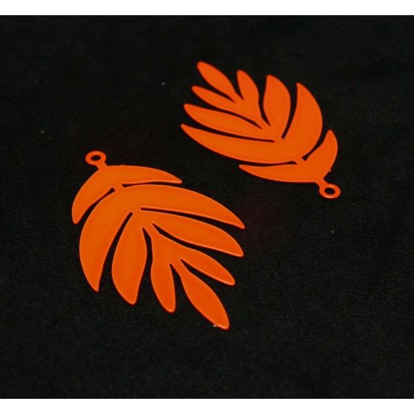AE117017 Lot de 2 Estampes - pendentif filigrane Feuille 24 par 40mm - laiton coloris Orange Fluo