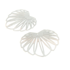 Estampes - pendentif filigrane Feuille de Lotus 35 par 32mm - laiton coloris Argent Vif