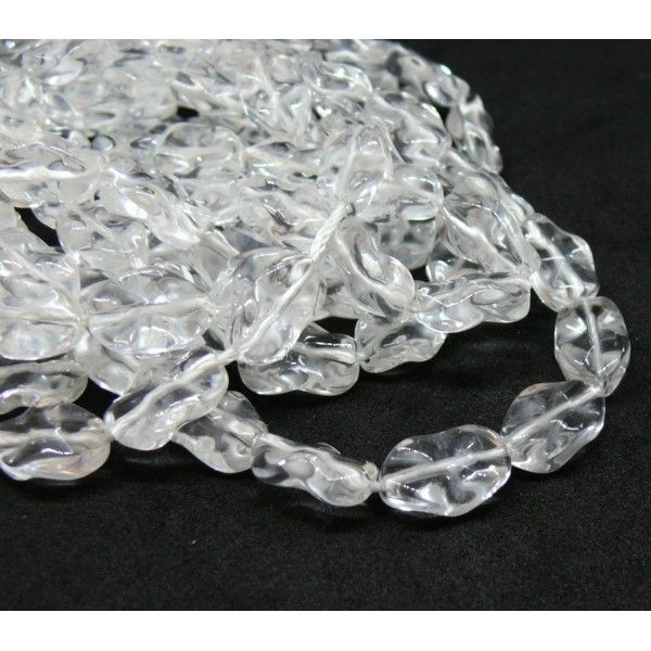 Lot de 4 perles forme FUTURISTE très rare 10 par 15 mm CRISTAL de ROCHE GRADE AAA