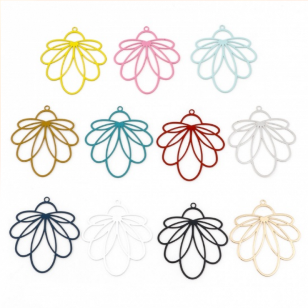 Estampes - pendentifs filigrane Fleur Eventail 34 par 31mm - coloris Blanc
