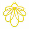 Estampes - pendentifs filigrane Fleur Eventail 34 par 31mm - coloris Jaune