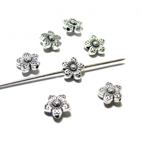 Perles plates intercalaire Fleur  métal finition Argent Antique