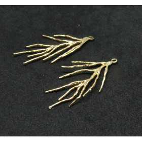 Pendentifs, Branche, Corail en Laiton finition Doré 18KT pour création de bijoux raffinés
