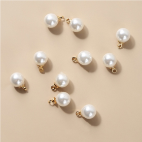 Pendentifs Rond 6 mm Nacre Blanche métal finition Doré