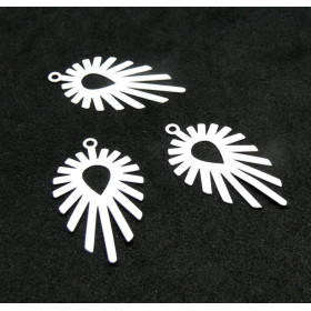 Estampes - pendentifs filigrane Goutte Géométrique 30 par 17mm - coloris Blanc