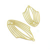 Estampes - pendentif filigrane Art Déco 40 par 20mm - laiton finition Doré
