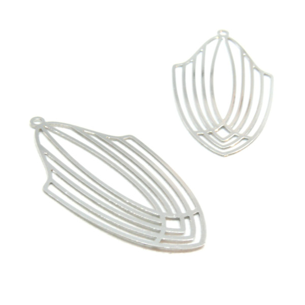 Estampes - pendentif filigrane Art Déco 40 par 20mm - laiton finition Argent Platine Rhodié