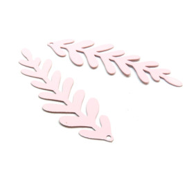 Estampes - pendentif filigrane Feuille 16 par 51mm - laiton finition Rose