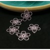 Estampes - pendentif connecteur, filigrane Fleur 22 par 20 mm - Laiton coloris Rose