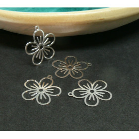 Estampes - pendentif connecteur, filigrane Fleur 22 par 20 mm - Laiton coloris Argent Platine