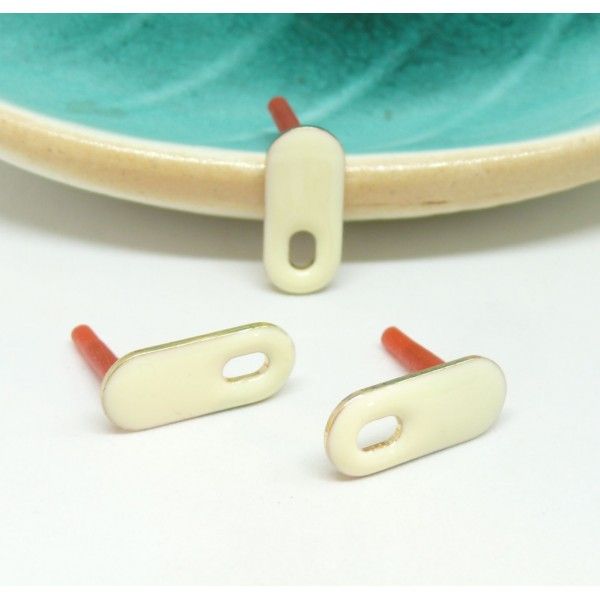 Boucles d'oreille puce style émaillé Rectangle 20mm avec trou couleur Blanc Crème métal finition Doré