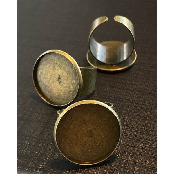 Supports de bague Ronde 20mm anneau large 12mm métal coloris Bronze