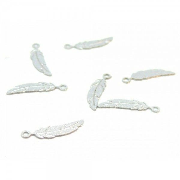 Estampes pendentif filigrane petites Plumes 3 par 12 mm Coloris Argent Mat