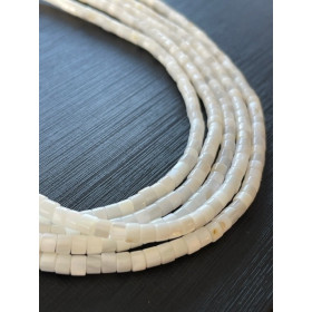Perles de nacre véritable Blanc Crème Rondelles 3  par 4mm