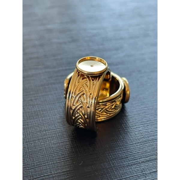 Support de Bague  travaillé pour cabochon 8mm Acier Inoxydable finition Doré
