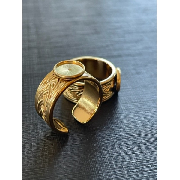 Support de Bague  travaillé pour cabochon 8mm Acier Inoxydable finition Doré