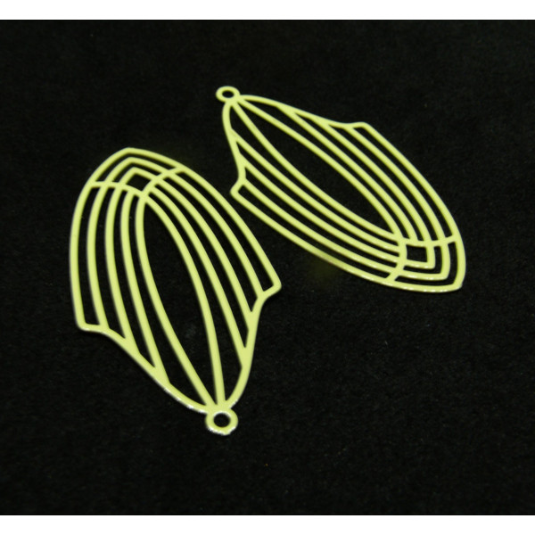 AE113282 PAX 2 Estampes, pendentif,  filigrane, Art Déco 40mm, coloris Jaune Pale