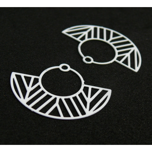 Estampes pendentif filigrane demi cercle Art  Déco BLANC 23 par 30mm