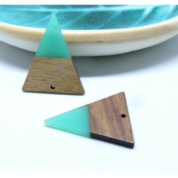 Pendentif Triangle en Bois et résine Vert 37.5mm
