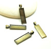Supports de pendentif RECTANGLE Plateau dentelé 8 par 27 mm avec attache triangle Laiton coloris Bronze