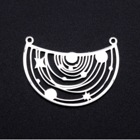 Connecteur breloque Demi Cercle Étoile, Univers 34 mm en Acier Inoxydable  finition Argenté pour bijoux raffinés