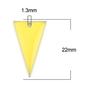 Sequins résine style émaillés Triangle Jaune 22 par 13mm sur une base en métal Argenté
