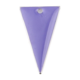 Sequins résine style émaillés Triangle Violet Clair 22 par 13mm sur une base en métal Argenté