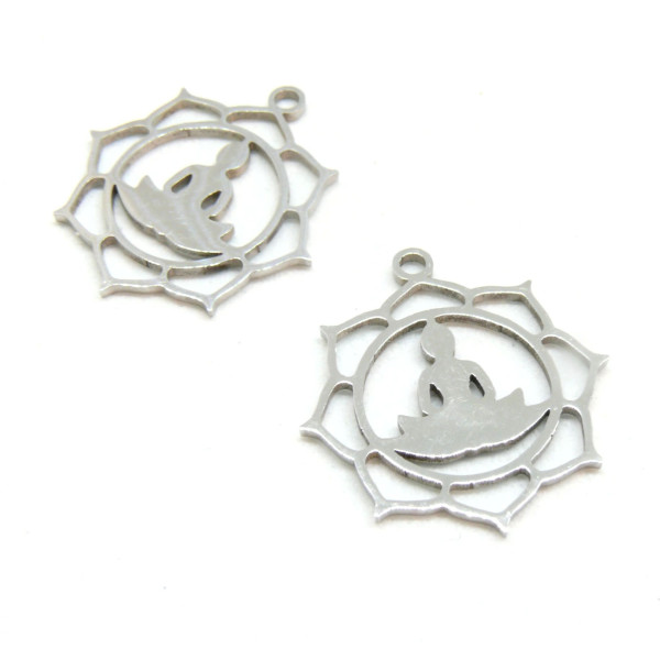 Pendentifs Fleur de Lotus Bouddha 21mm – Acier Inoxydable 304 Argenté