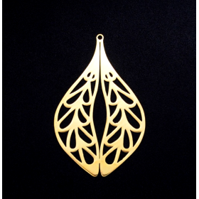 Pendentif forme Géométrique forme Goutte Travaillée 55mm Acier Inoxydable finition Doré