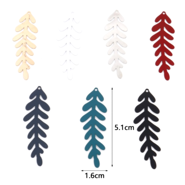Estampes - pendentif filigrane Feuille 16 par 51mm - métal finition DORE