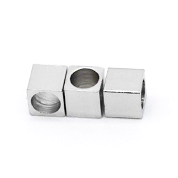 Perles Intercalaires Cube 4mm Trou 2mm – Acier Inoxydable 304 Argent Rhodié