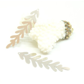 Estampes - pendentif filigrane Feuille 16 par 51mm - métal finition Argenté