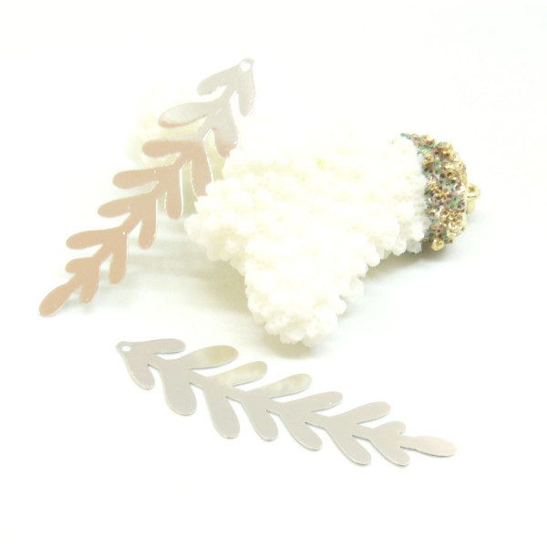 Estampes - pendentif filigrane Feuille 16 par 51mm - métal finition Argenté