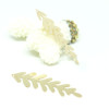 Estampes - pendentif filigrane Feuille 16 par 51mm - métal finition DORE