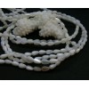 Perles nacre forme Goutte 7.5 par 5mm coloris Blanc