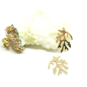 Pendentifs forme Corail 20mm Laiton finition OR 18KT