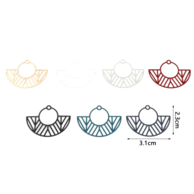 Estampes, pendentif filigrane, demi cercle Art Déco DORE 23 par 30mm