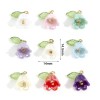 Pendentifs Fleur avec feuille 14mm en résine coloris Vert Pastel