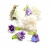 Pendentifs Fleur avec feuille 14mm en résine coloris Violet
