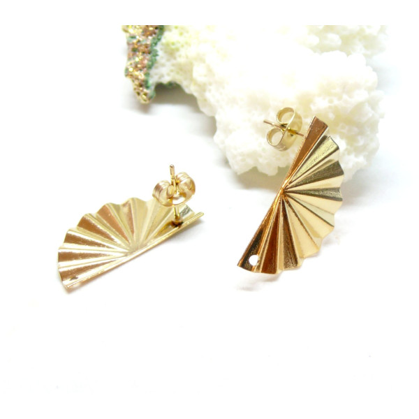 Puces, forme Eventail avec trou d'attache, embouts papillons, Acier Inoxydable Finition Doré
