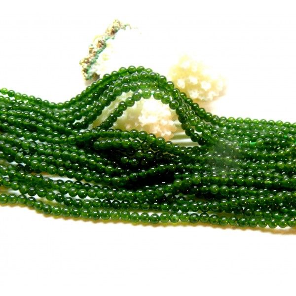 Perles Jade Teintée Vert 2.5mm coloris M08