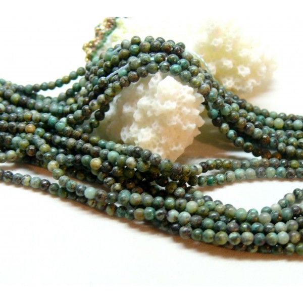 Perles Turquoise Africaine 2mm coloris L03