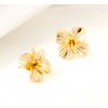 Boucles d'oreille Fleurs 3D  15mm en Cuivre finition Doré 18KT et embouts poussoirs plastique