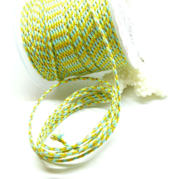 Cordon tressé et fil métallisé doré 1.5mm coloris C10