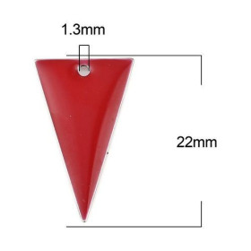 Sequins résine style émaillés Triangle Rouge 22 par 13mm sur une base en métal Argenté