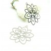 Estampes, pendentif filigrane, Fleur forme Mandala 30mm métal Coloris Argent Platine DIY