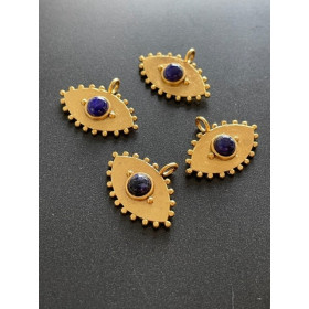 Pendentif Navette Amulette Œil de la protection Pierre Ronde Saphir 11 par 22mm en Laiton finition Doré 18KT