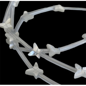 Perle papillon sculpté 6 par 9mm en Nacre Blanche